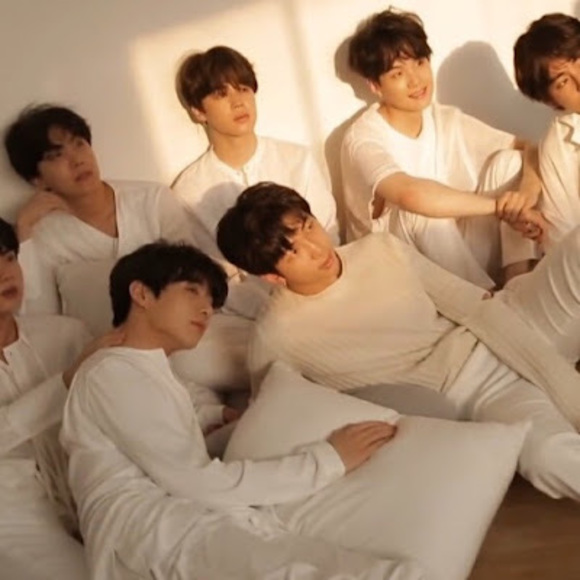 Meet your Posher, Kelly - Picture 1 of 1